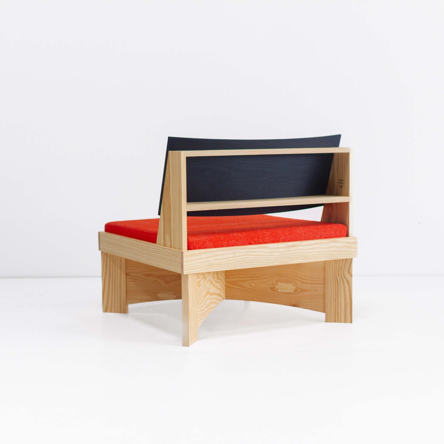 Fiona 40 Chair