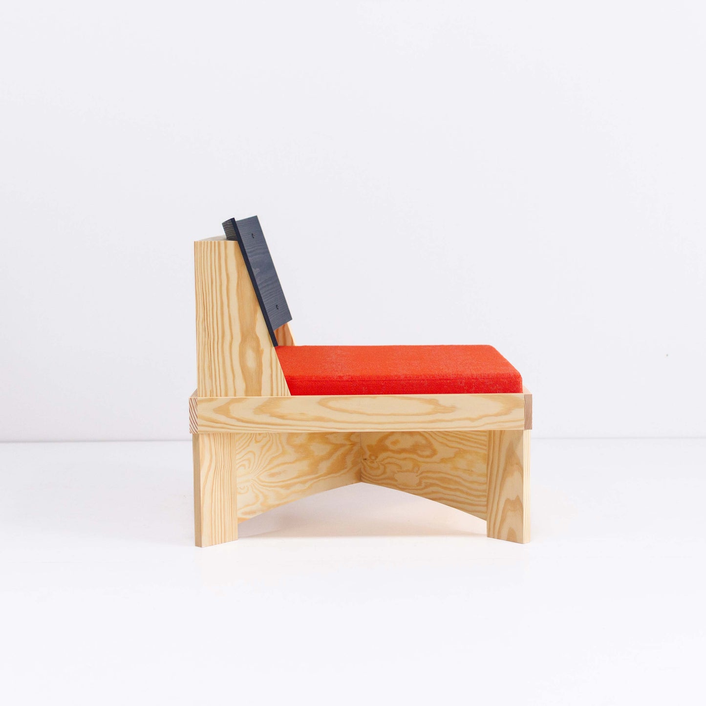 Fiona 40 Chair