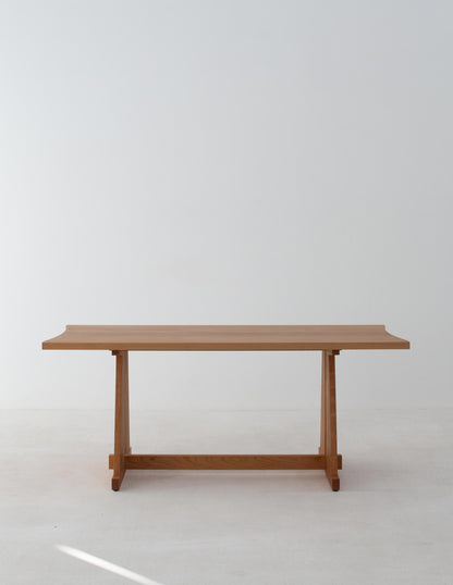 Lola Table [Classic]