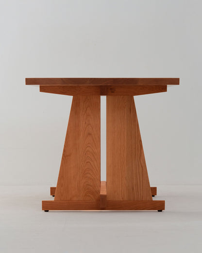 Lola Table [Classic]